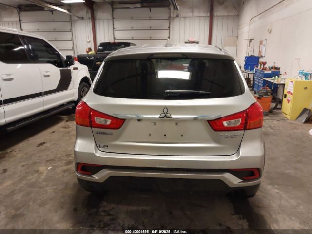JA4AP3AU0KU022704 Mitsubishi Outlander Sport 2.0 Es