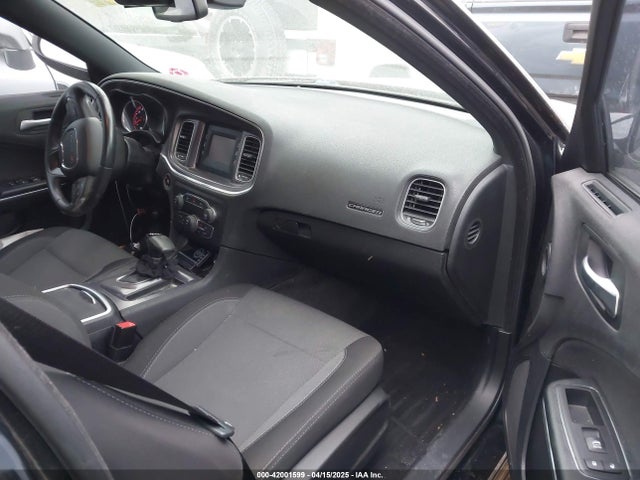 2C3CDXBG7FH841469 Dodge Charger Se