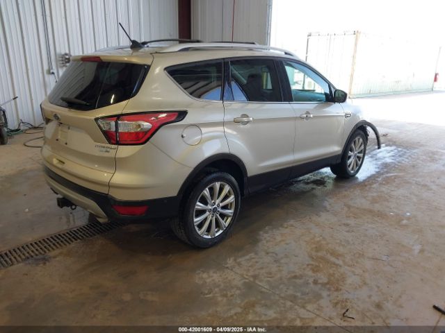 1FMCU9J99JUB12935 Ford Escape Titanium