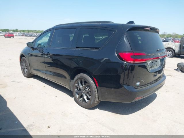 2024 CHRYSLER PACIFICA 2C4RC3BG2RR178361 Photo 2