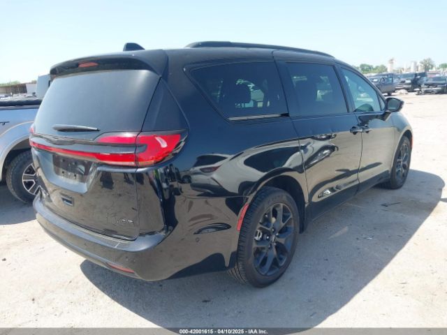 2024 CHRYSLER PACIFICA 2C4RC3BG2RR178361 Photo 3