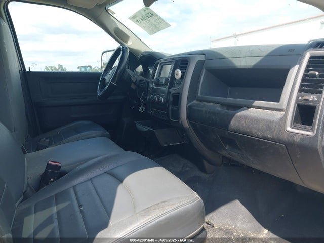 3C6UR5HL7JG283407 RAM 2500 Tradesman  4x4 8' Box
