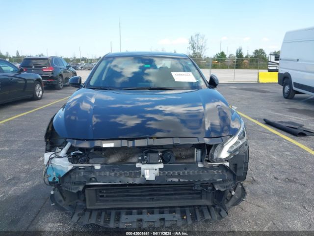 1N4BL4DV2NN389883 Nissan Altima Sv Fwd