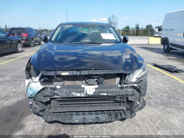 1N4BL4DV2NN389883 Nissan Altima Sv Fwd