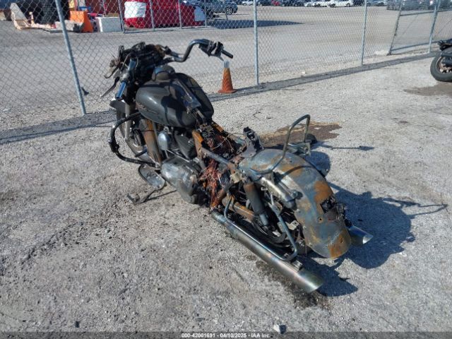 2009 HARLEY-DAVIDSON FLHX 1HD1KB4349Y645763 Photo 2