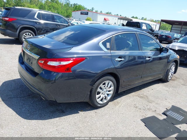 1N4AL3AP4HN316143 Nissan Altima 2.5 S