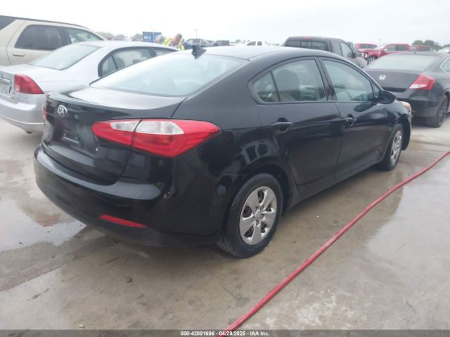 KNAFK4A6XF5429220 KIA FORTE LX