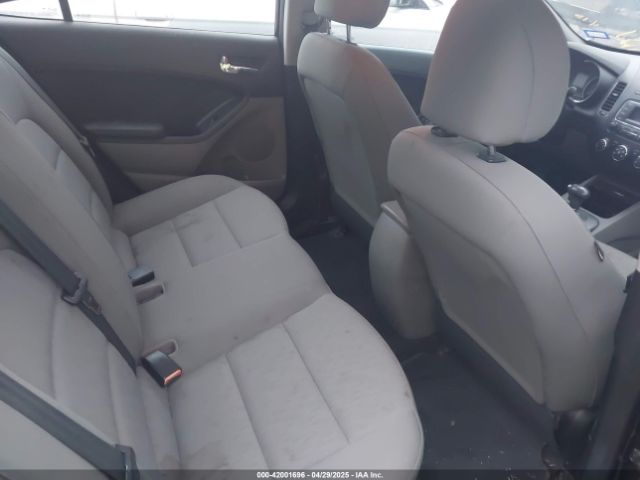 KNAFK4A6XF5429220 KIA FORTE LX