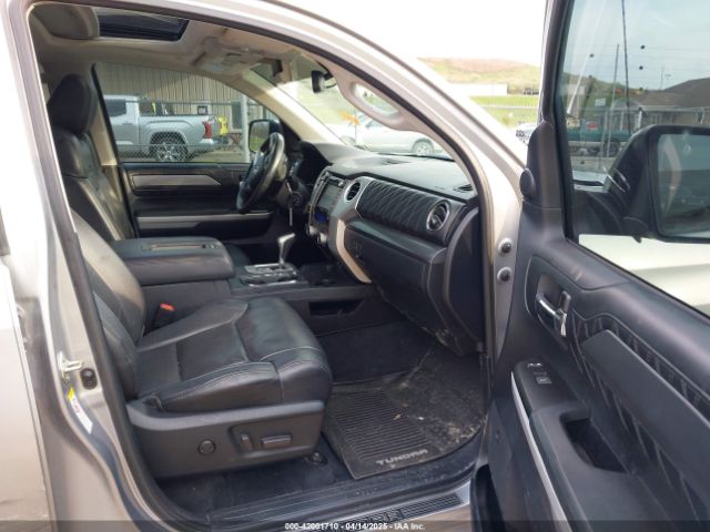 5TFAY5F11KX848702 Toyota Tundra Platinum 5.7l V8