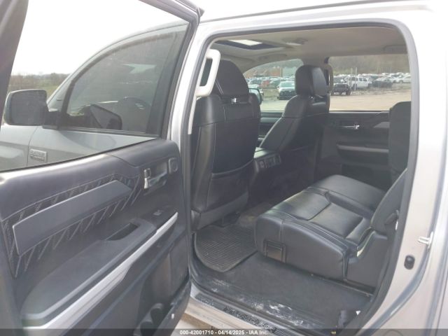 5TFAY5F11KX848702 Toyota Tundra Platinum 5.7l V8