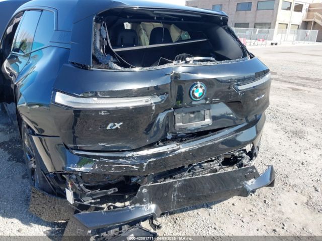 2024 BMW IX WB523CF08RCP18427 Photo 5