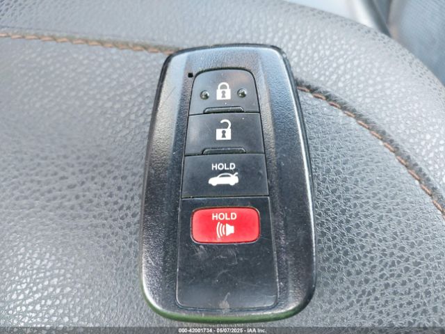 4T1F31AK5LU014735 Toyota Camry Xle Hybrid