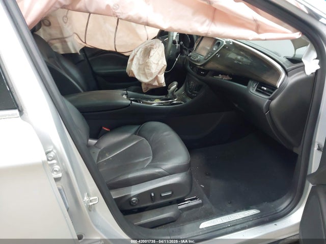 LRBFXCSA3KD119247 Buick Envision Fwd Essence