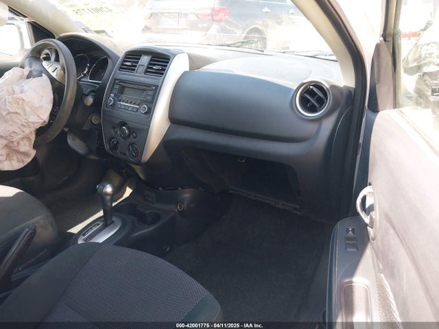 3N1CN7AP6HL842992 Nissan Versa 1.6 Sv
