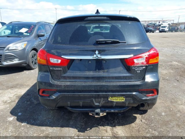 JA4AP3AW5JU014551 Mitsubishi Outlander Sport 2.4 Se