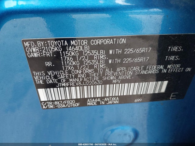 JTMBFREV8JJ220630 Toyota RAV4 LE