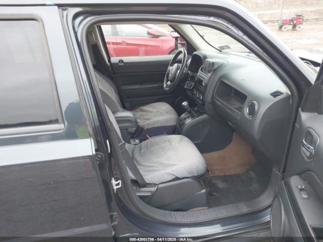 1C4NJRFB6ED731256 Jeep Patriot Latitude