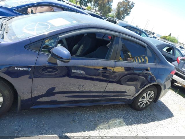 JTDEAMDE2MJ022257 Toyota Corolla Hybrid Le