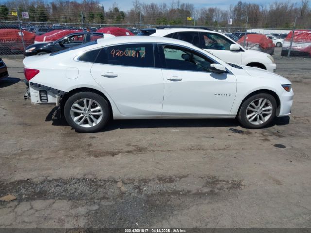 1G1ZD5ST1JF142770 Chevrolet MALIBU LT