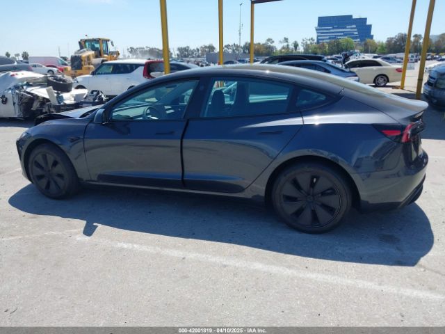 5YJ3E1EA2RF726012 Tesla Model 3 Long Range Dual Motor All-wheel Drive/rear-wheel Drive