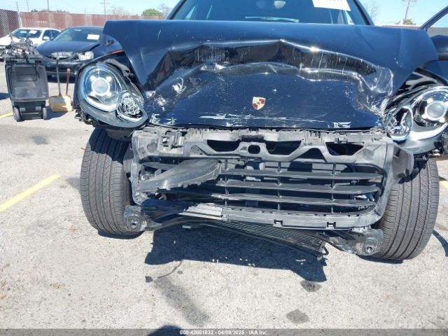 WP1AA2A21GLA10704 Porsche Cayenne