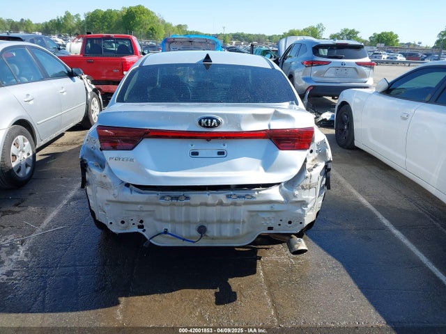 3KPF24AD9KE004748 KIA Forte Lxs