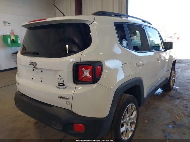 Jeep Renegade 2017 ZACCJBBB4HPE57937 Image 4