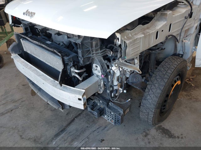 Jeep Renegade 2017 ZACCJBBB4HPE57937 Image 6