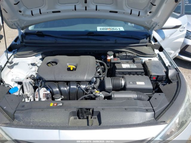 5NPD74LF8KH406795 Hyundai ELANTRA SE
