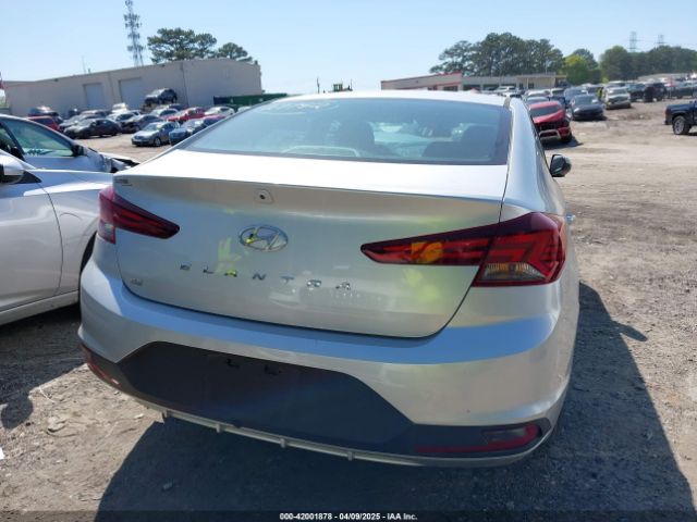 5NPD74LF8KH406795 Hyundai ELANTRA SE