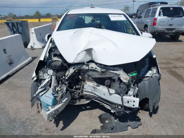VNKKTUD30HA076682 Toyota YARIS L