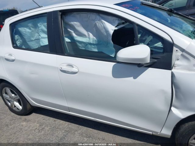 VNKKTUD30HA076682 Toyota YARIS L