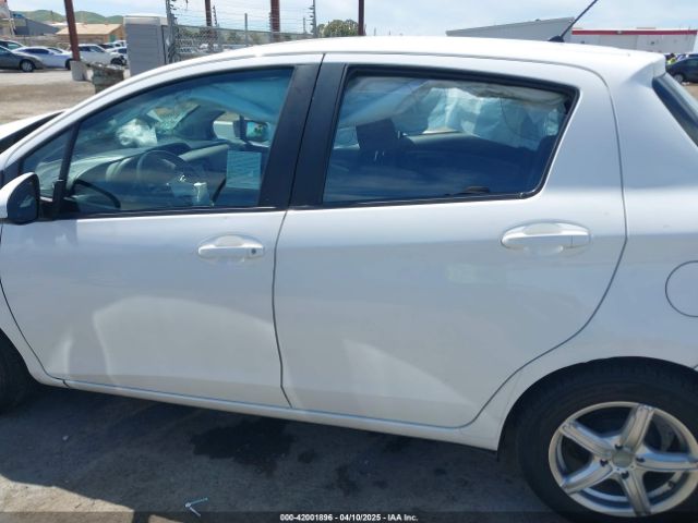 VNKKTUD30HA076682 Toyota YARIS L