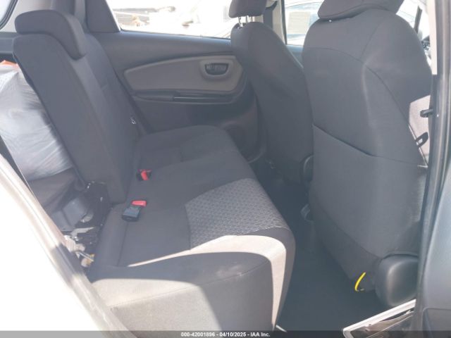 VNKKTUD30HA076682 Toyota YARIS L