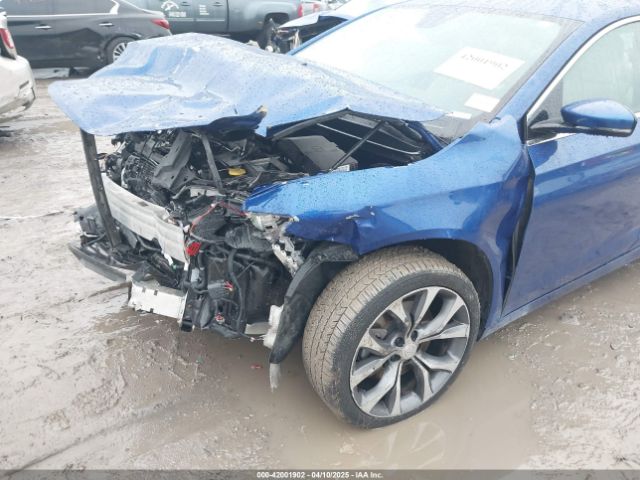 1C3CCCCB8FN631839 Chrysler 200 C