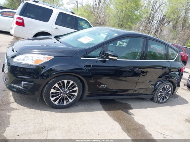 1FADP5FU2HL115199 Ford C-max Energi Titanium