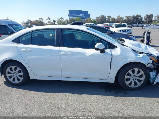 5YFEPRAE4LP012856 Toyota COROLLA LE