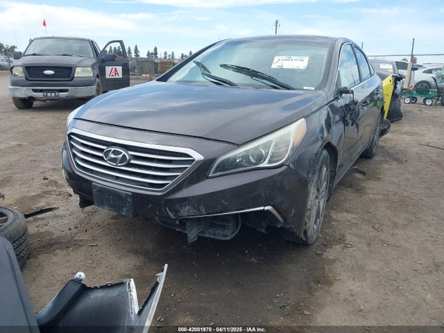 5NPE24AF7FH166974 Hyundai SONATA SE