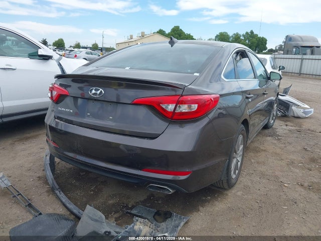 5NPE24AF7FH166974 Hyundai SONATA SE