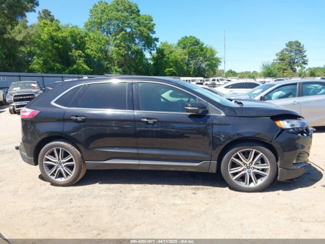 2FMPK3K98LBB28913 Ford Edge Titanium