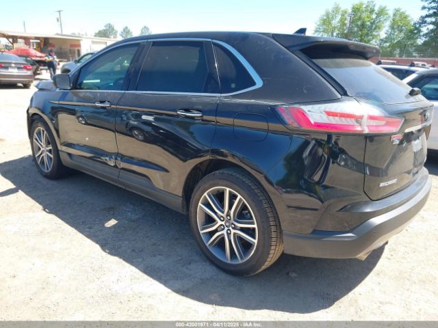 2FMPK3K98LBB28913 Ford Edge Titanium