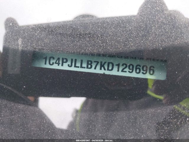 1C4PJLLB7KD129696 Jeep Cherokee Latitude Plus Fwd