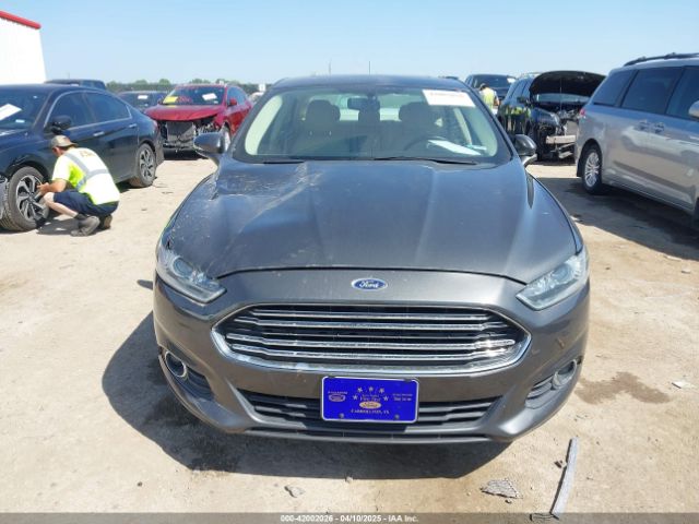 3FA6P0H92GR340453 Ford FUSION SE