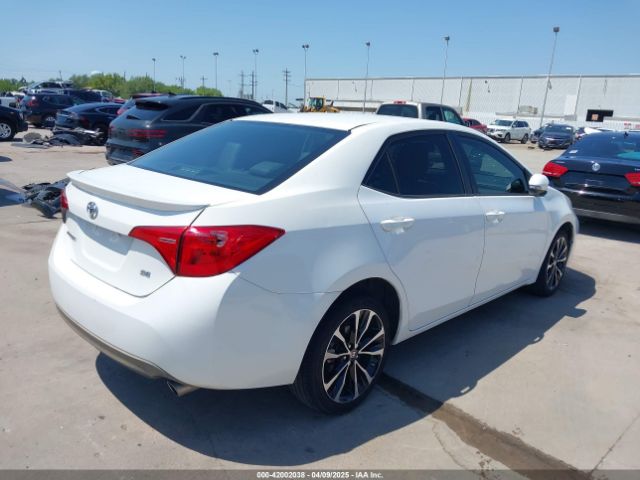 2T1BURHE5JC016011 Toyota COROLLA SE