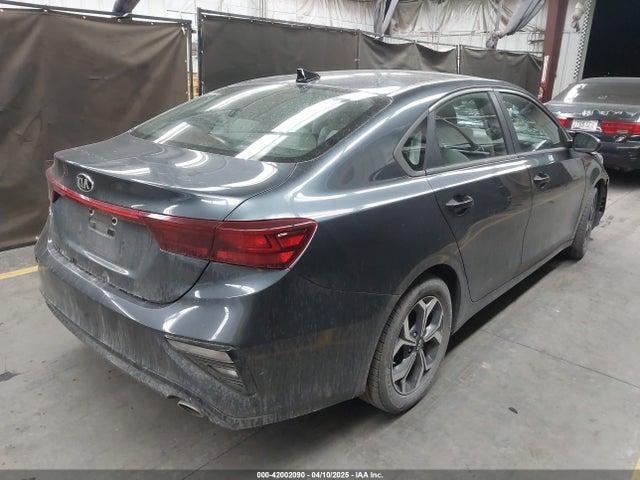 3KPF24AD6LE175071 KIA Forte Lxs