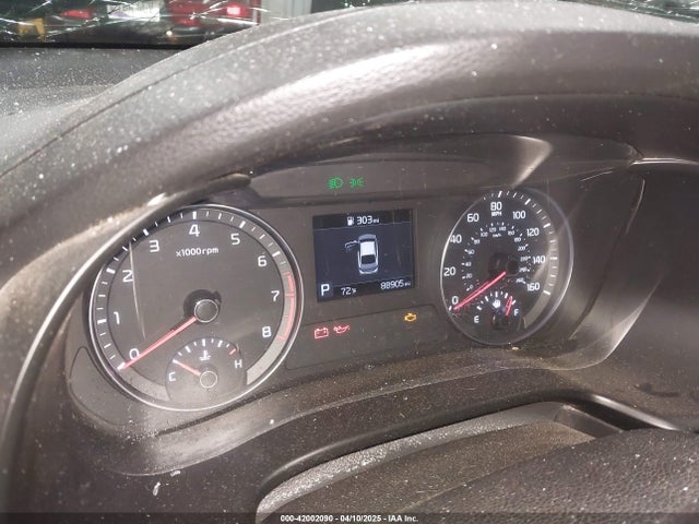 3KPF24AD6LE175071 KIA Forte Lxs