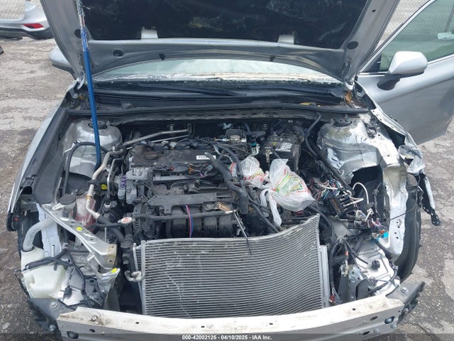 4T1B11HK0JU147619 Toyota CAMRY SE