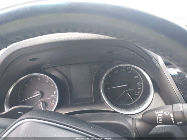 4T1B11HK0JU147619 Toyota CAMRY SE