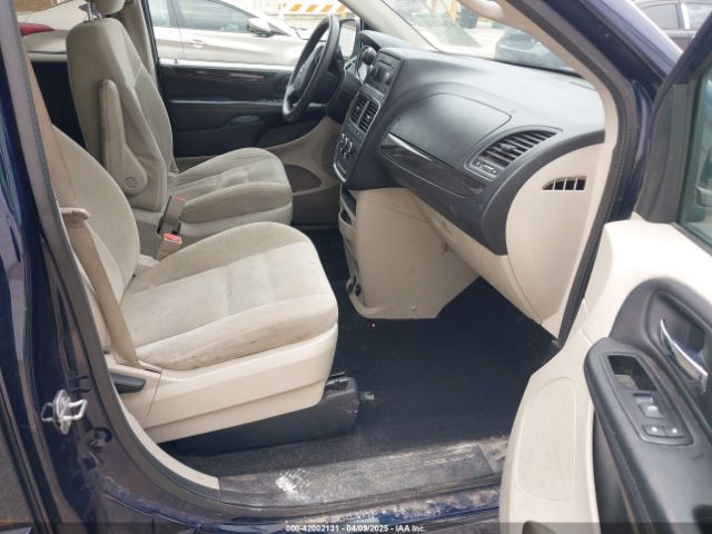 2C4RDGBG2FR615100 Dodge Grand Caravan Se