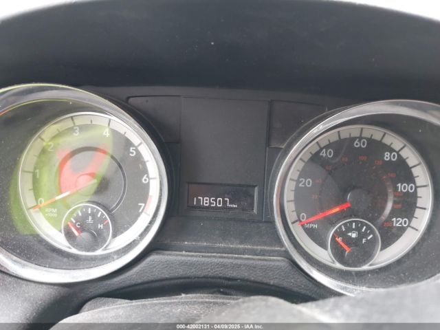 2C4RDGBG2FR615100 Dodge Grand Caravan Se